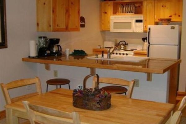 GRAND TARGHEE RESORT VACATION RENTALS (Driggs)